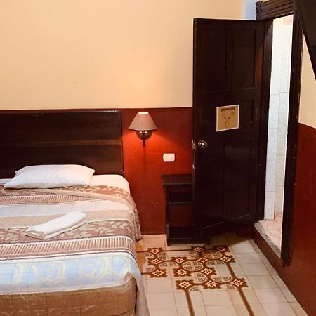 Hotel Ajau Guatemala City ภายนอก รูปภาพ